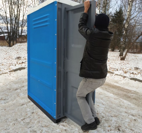 Portable Toilets Toypek - 5 anti-vandal door